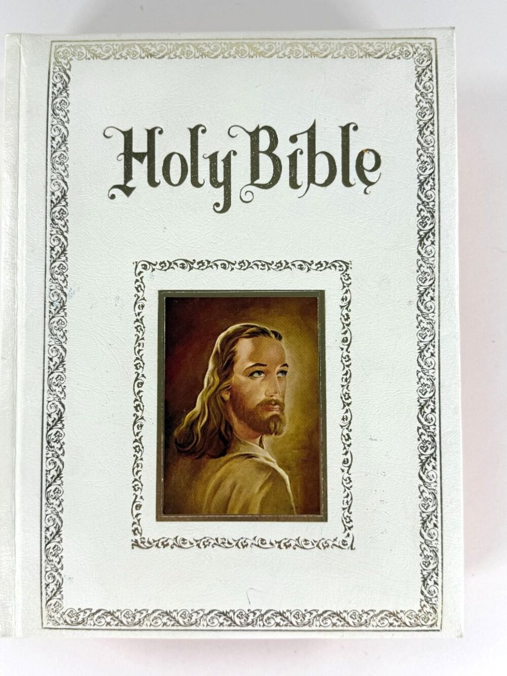 The Holy Bible Regency Edition King James Version Illustrated Hardcover 1978